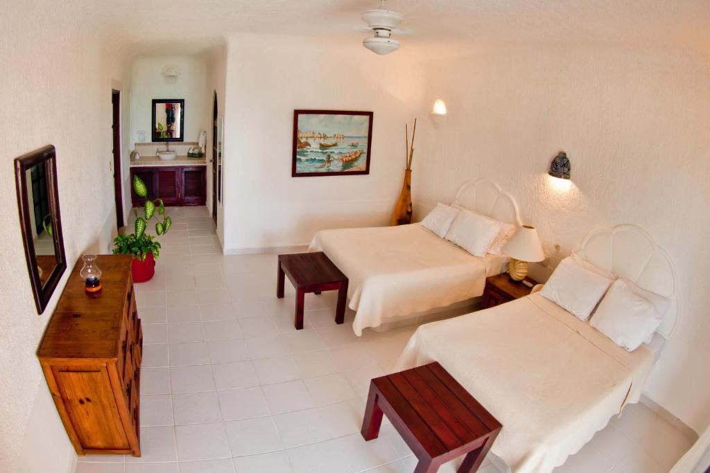 Villas Flamingo Akumal Room photo