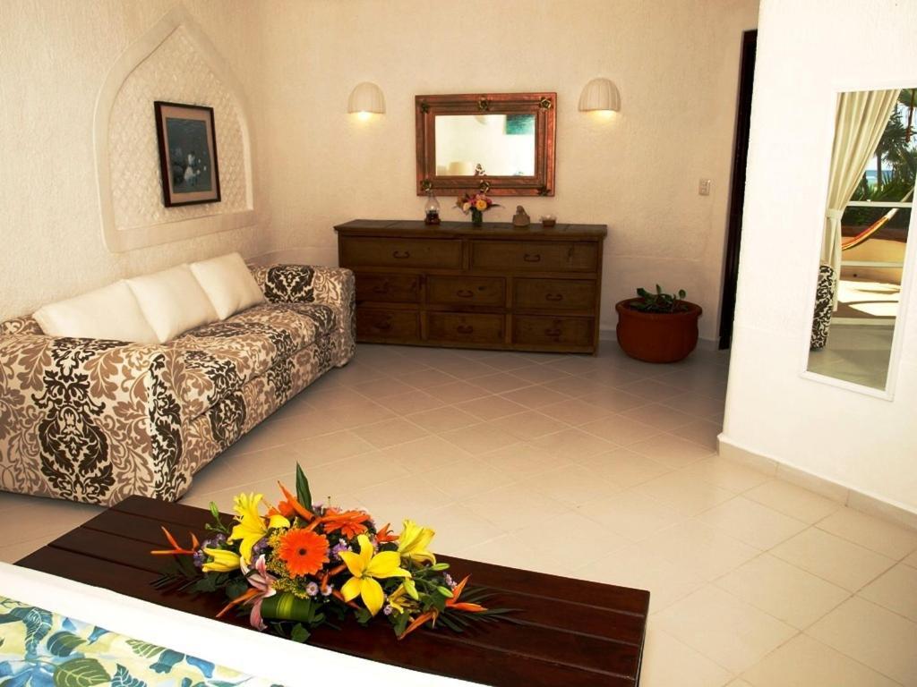 Villas Flamingo Akumal Room photo