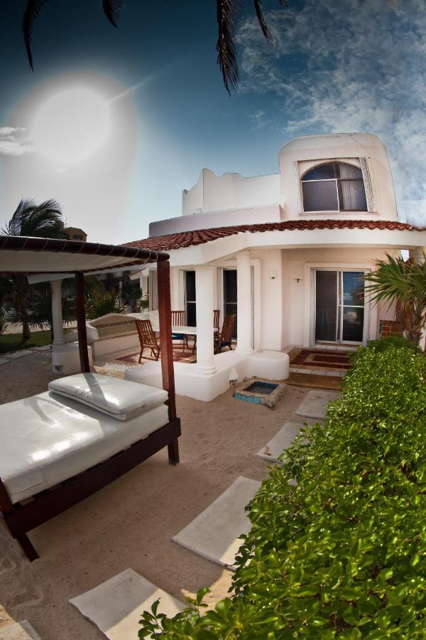 Villas Flamingo Akumal Room photo